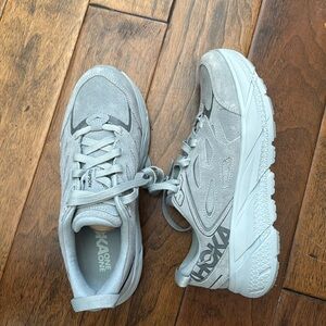 Hoka Clifton new size 9